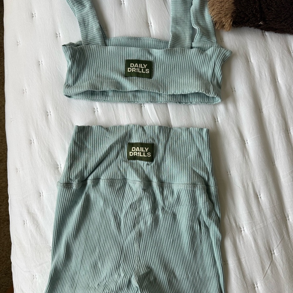 OGDaily Drills Ribbed Set in Light Blue